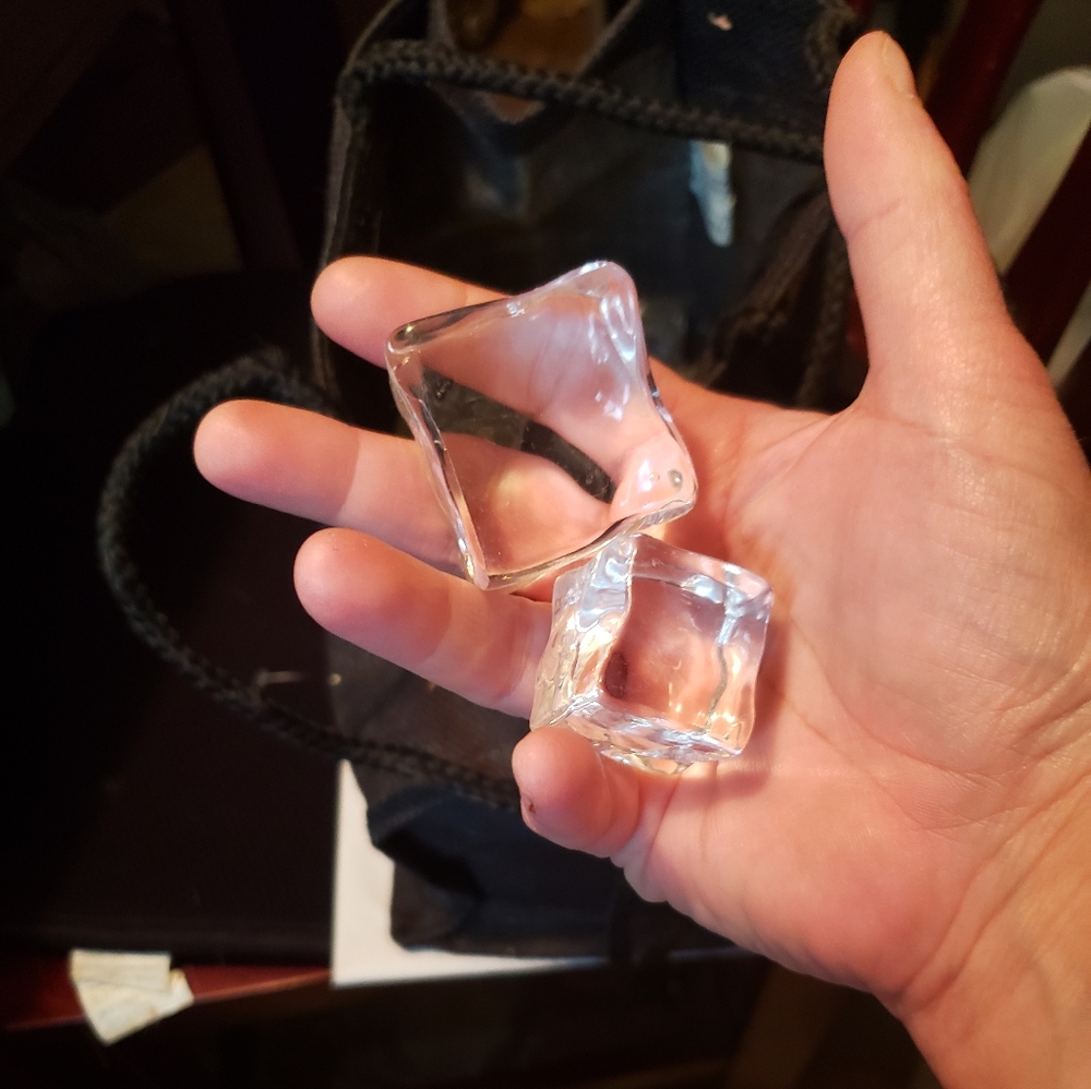 Department 56 arylic ice cubes